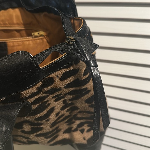 EUC Maurizio Taiuti Genuine Leather Leopard Print Handbag/Shoulder bag/Tote bag. - Picture 13 of 14